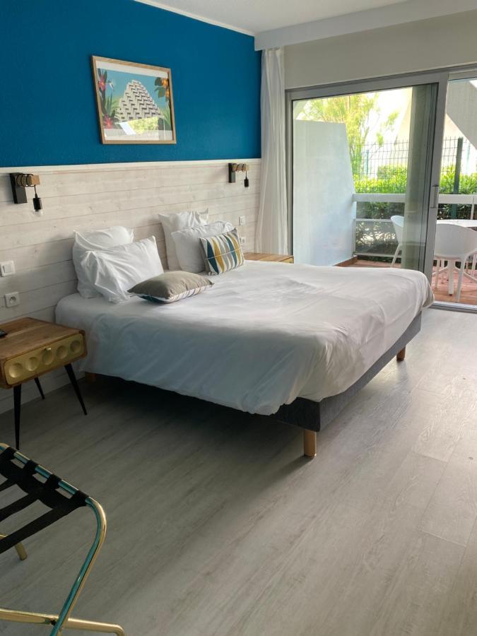 Hotel Saint-Clair, Cote Plage ลา กร็องเดอ-ม็อต ภายนอก รูปภาพ