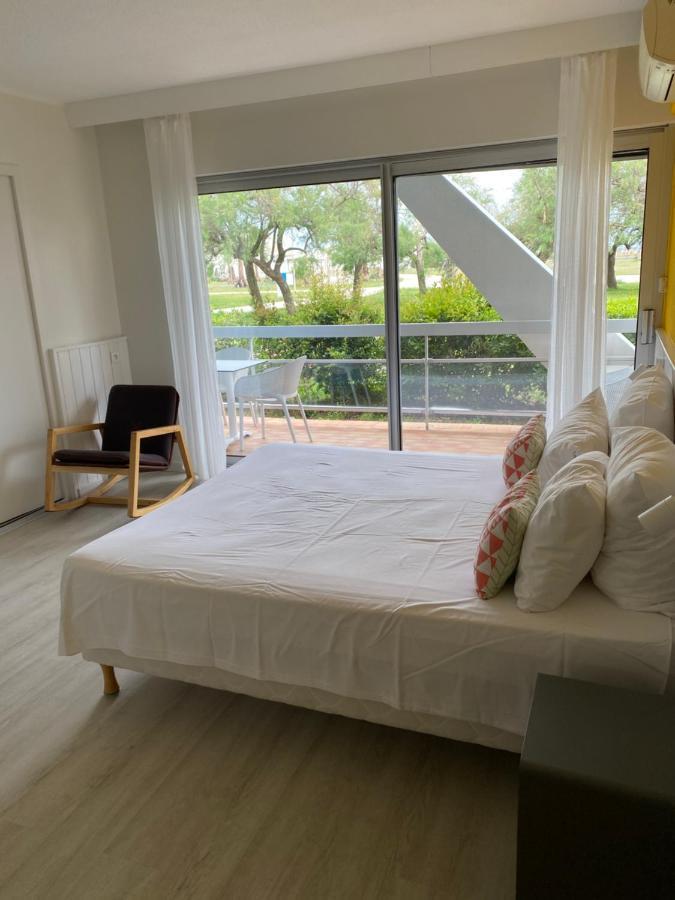 Hotel Saint-Clair, Cote Plage ลา กร็องเดอ-ม็อต ภายนอก รูปภาพ