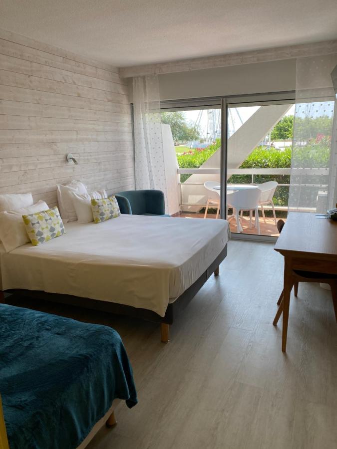 Hotel Saint-Clair, Cote Plage ลา กร็องเดอ-ม็อต ภายนอก รูปภาพ