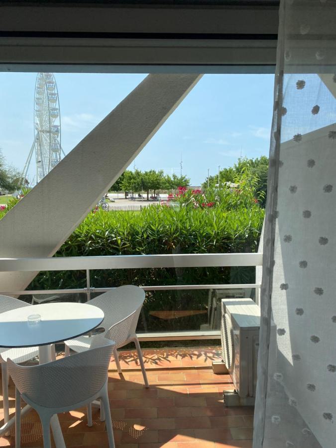 Hotel Saint-Clair, Cote Plage ลา กร็องเดอ-ม็อต ภายนอก รูปภาพ